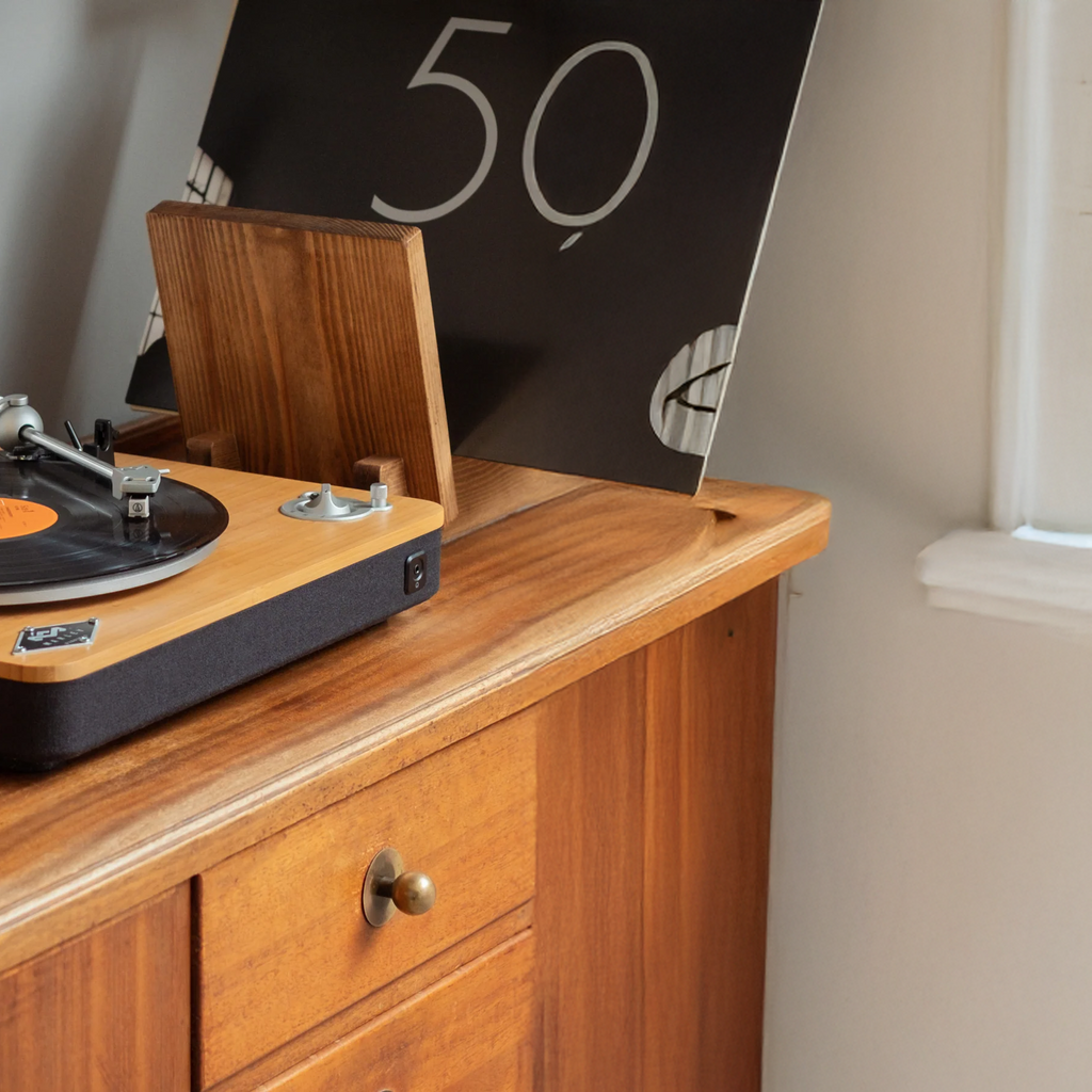 House of marley vinyl record player - مشغل الأسطوانات من هاوس اوف مارلي